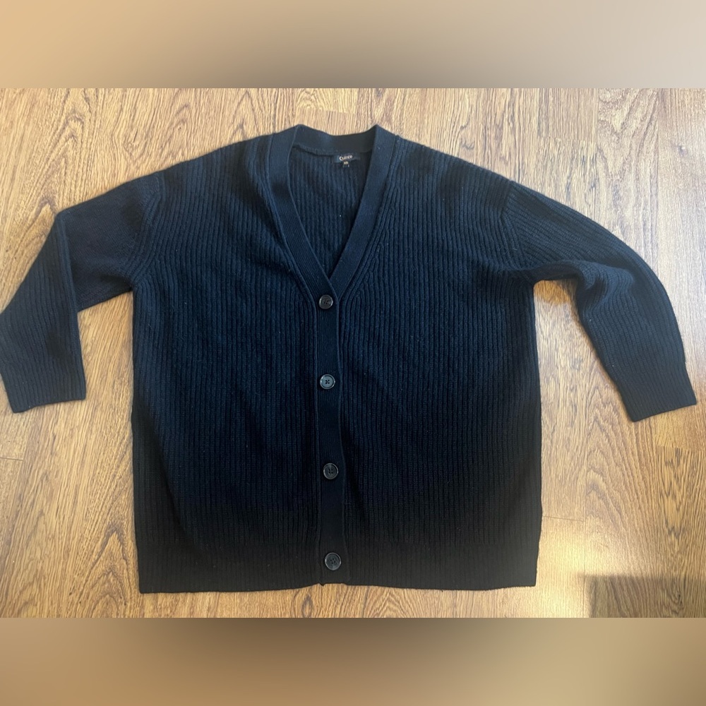 Quince cashmere Black Button Sweater relaxed xs boho chic preppy Anthropologie